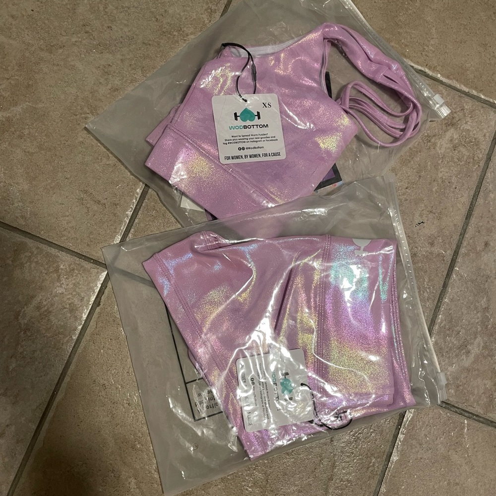 WODBottom Lilac 2.5" SHINY HINEY SHORTIES and BRA